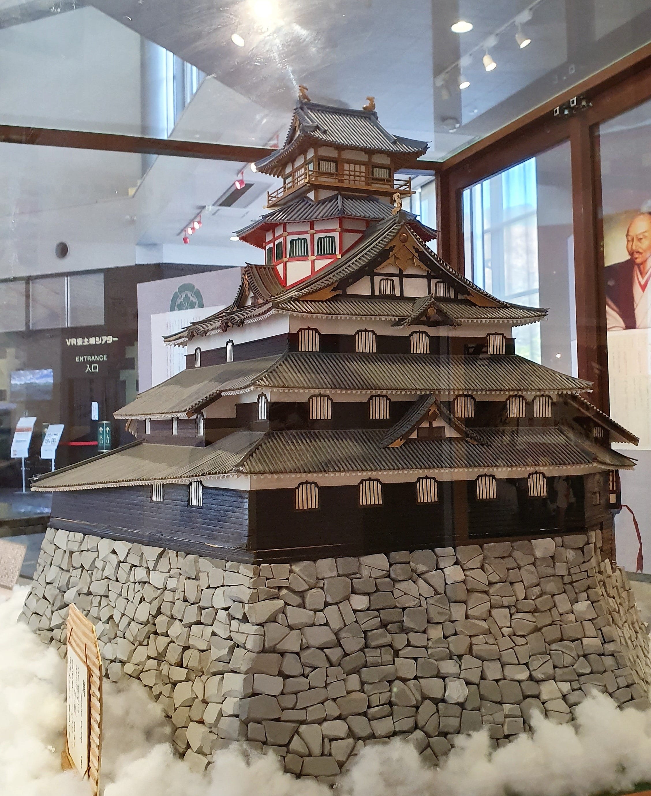 🏛️ 아즈치성 천주 노부나가의 관 (안도조텐슈 노부나가노야카타) 이미지 5